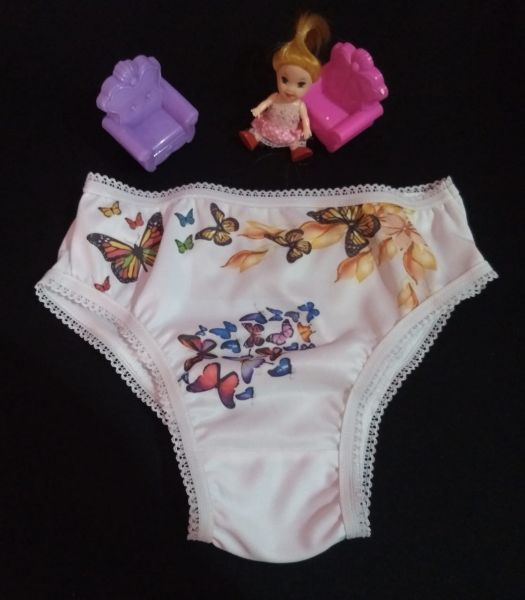 Calcinha infantil borboleta